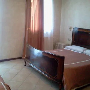  Alloggio per agriturismo Cascina Gilli